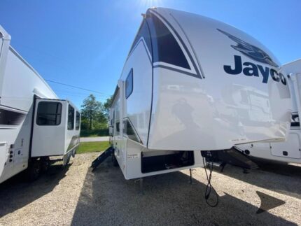 New 2026 Jayco Eagle SLE 24MLE