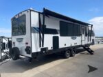 Used 2024 Salem Platinum 29VIEWX - Image 9