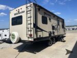 Used 2019 Winnebago Minnie 2500RL - Image 9