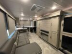 Used 2024 Salem Platinum 29VIEWX - Image 19
