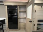 Used 2024 Salem Platinum 29VIEWX - Image 42